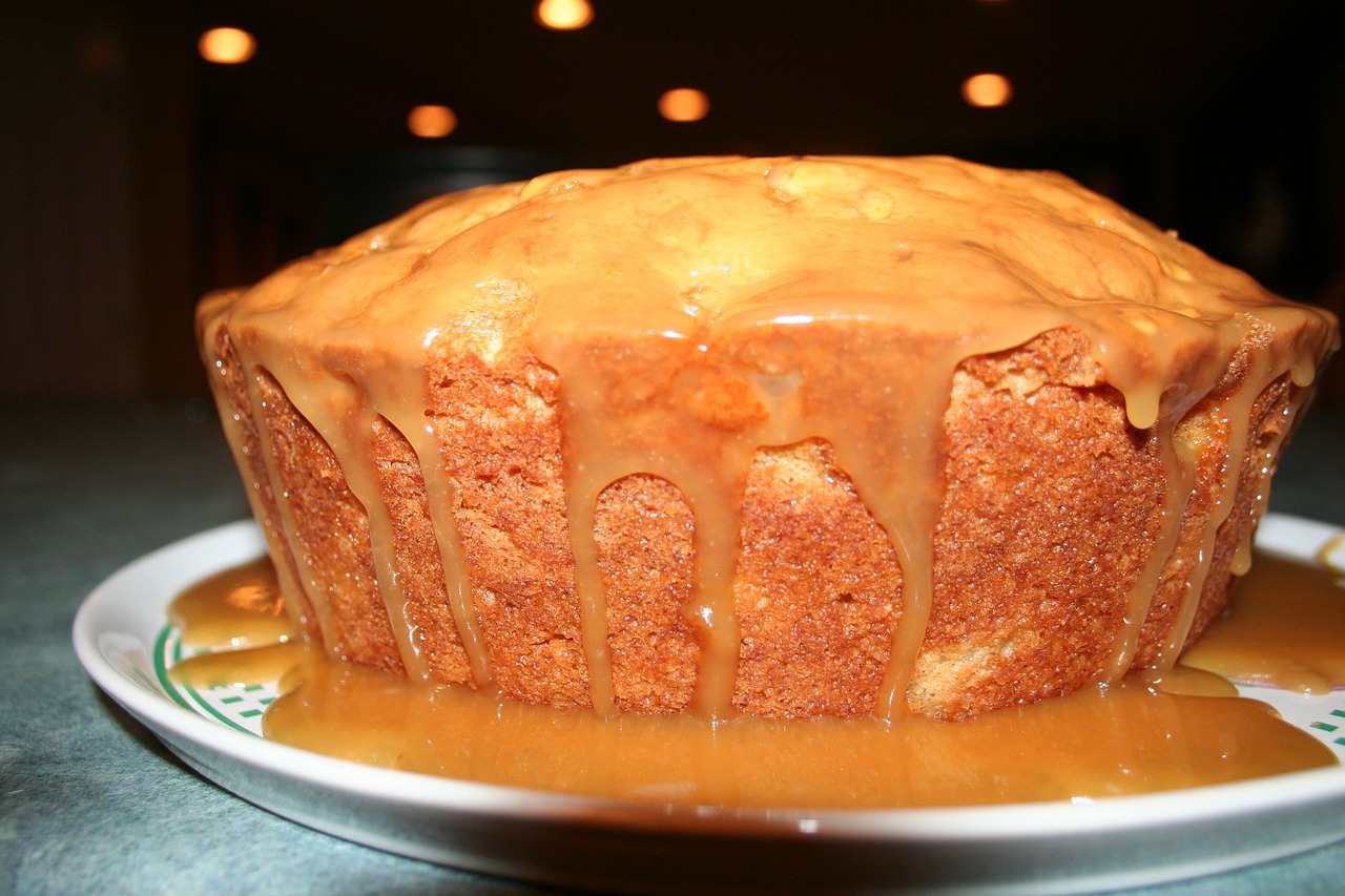 cake, caramel apple cake, dessert